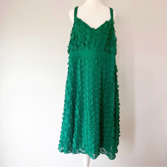 Anthropologie Dresses & Skirts - Anthropologie Eva Franco Hanya Flower Petal Dress NWT Size 16